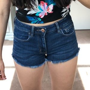 American Eagle Outfitters Hi-Rise Shortie